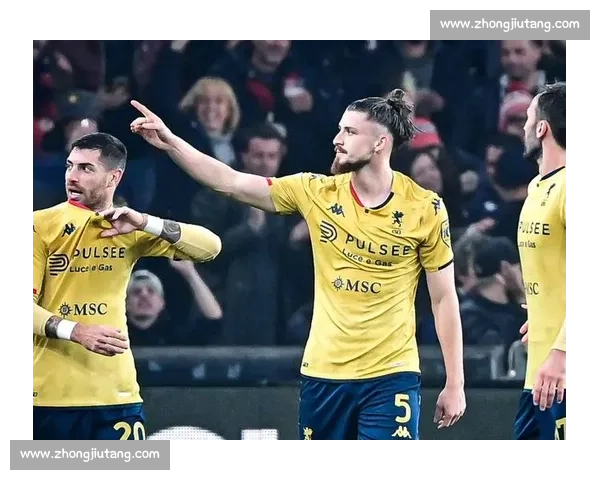 意甲双雄竞逐那不勒斯右后卫扎诺利