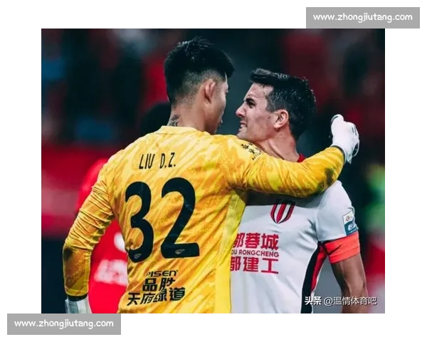 曹永竞致谢球迷：“第十二人” 最棒！哲哥彰显领袖魅力