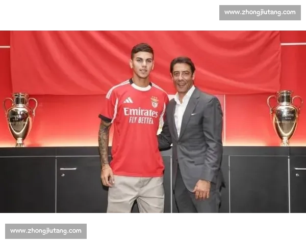 米兰新星卡马尔达租借加盟莱切,米兰保留 400 万欧元反买断权